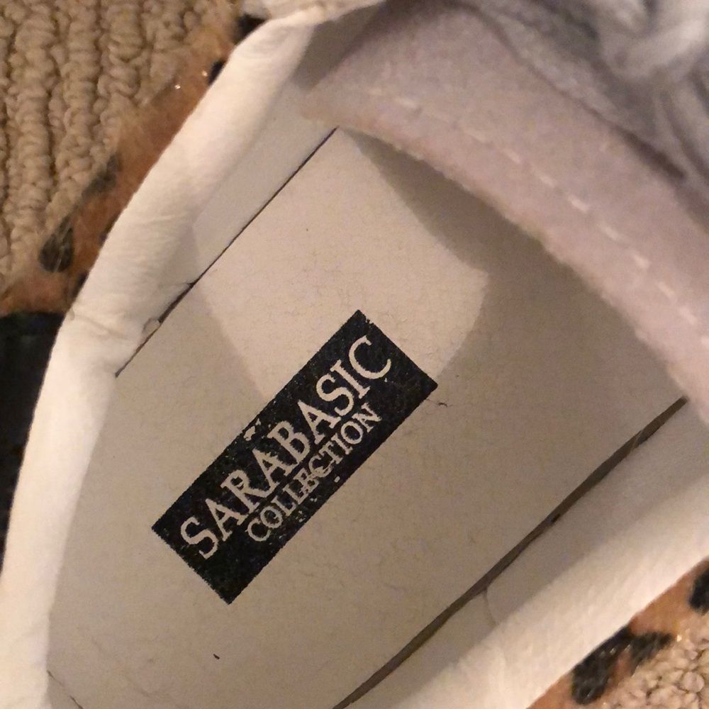 Cheetah Print Black Star Sneakers Great Condition - Picture 7 of 7